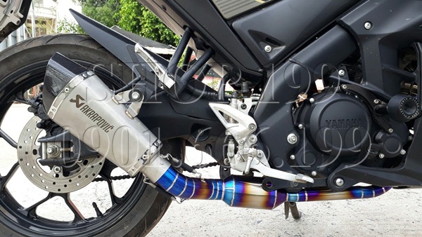 Độ pô Akrapovic kèm cổ titanium cho xe Yamaha TFX 150 đẹp tại Shop 199